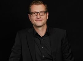 Mark Schneider verstärkt Schneeweiss AG