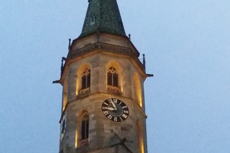 Stadtkirche Schorndorf - Außeninszenierung einer spätgotischen Kirche