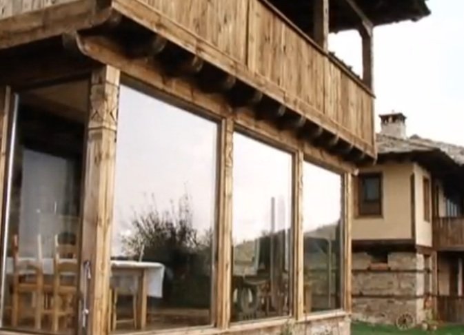 Alte Bautraditionen in neuem Gewand in Leshten, Bulgarien