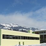 Die Kitzbüheler Musikschule befindet sich unweit der weltbekannten Tiroler Hahnenkammbahn.