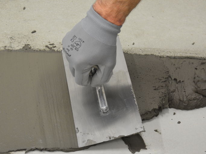 Knauf N 345 Form: die neue und standfeste Bodenausgleichsmasse auf Zementbasis. Für Schichtdicken von 1 bis 45 mm
