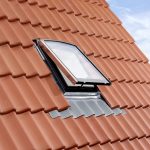 Die passende Lösung für nicht ausgebaute Dachböden in historischen Gebäuden: Das Kaltraumfenster von Velux.