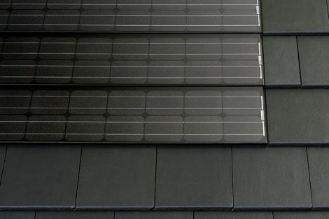 Wohngesundes Bauen mit Eternit:  Messeneuheiten für energieeffiziente Dächer und Fassaden