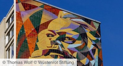 Wandmosaik „Einheit der Arbeiterklasse und Gründung der DDR“ von Josep Renau in Halle (Saale)