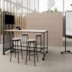 Das Möbelsystem Offa von Nowy Styl für neue Arbeitswelt mit flexible Lösungen