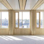 Das sechsgeschossige Bürogebäude Platinum ist das erste Holz-Hybrid-Bürogebäude in Wiesbaden. Energieeffizienz im Randverbund wird durch Swisspacer Abstandhalter erreicht.