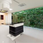 Begrünte Fassade oder begrüntes Dach im Gesundheitssektor, Sempergreen