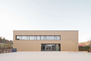 Bildungszentrum Niederstetten von Schätzler Architekten