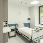 Infektionssichere und praxistaugliche Bodenbeläge für das Patientenzimmer der Zukunft