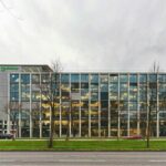 Nach einem Entwurf von Tadao Ando entstand die neue Zentrale der Unternehmensgruppe weisenburger in Karlsruhe.