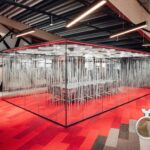 Mit dem German Design Award 2024 ausgezeichnet: Das Ganzglas Raumsystem T50 von Goldbach Kirchner
